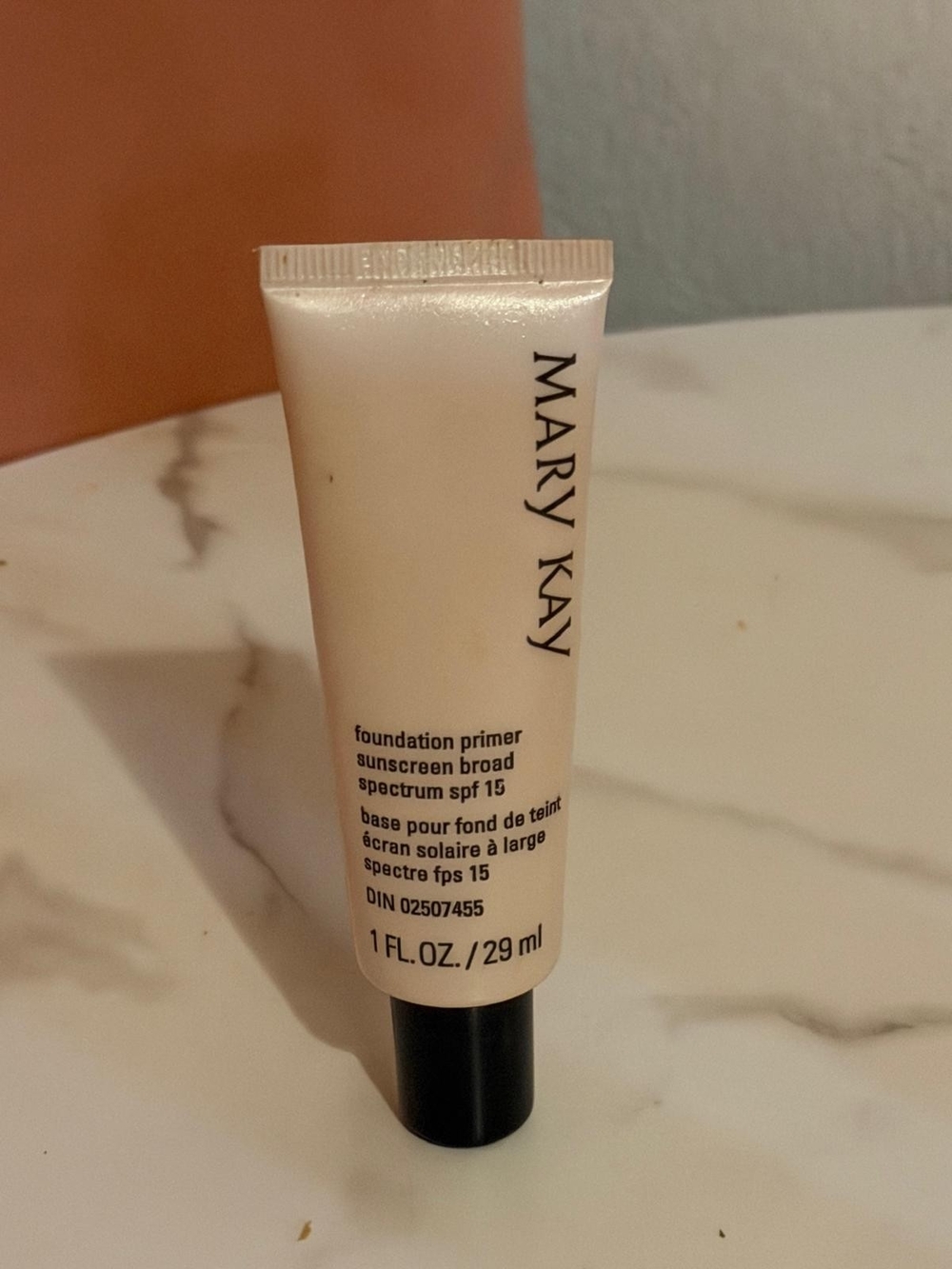Mary Kay Foundation Primer Tube in Cream and Black